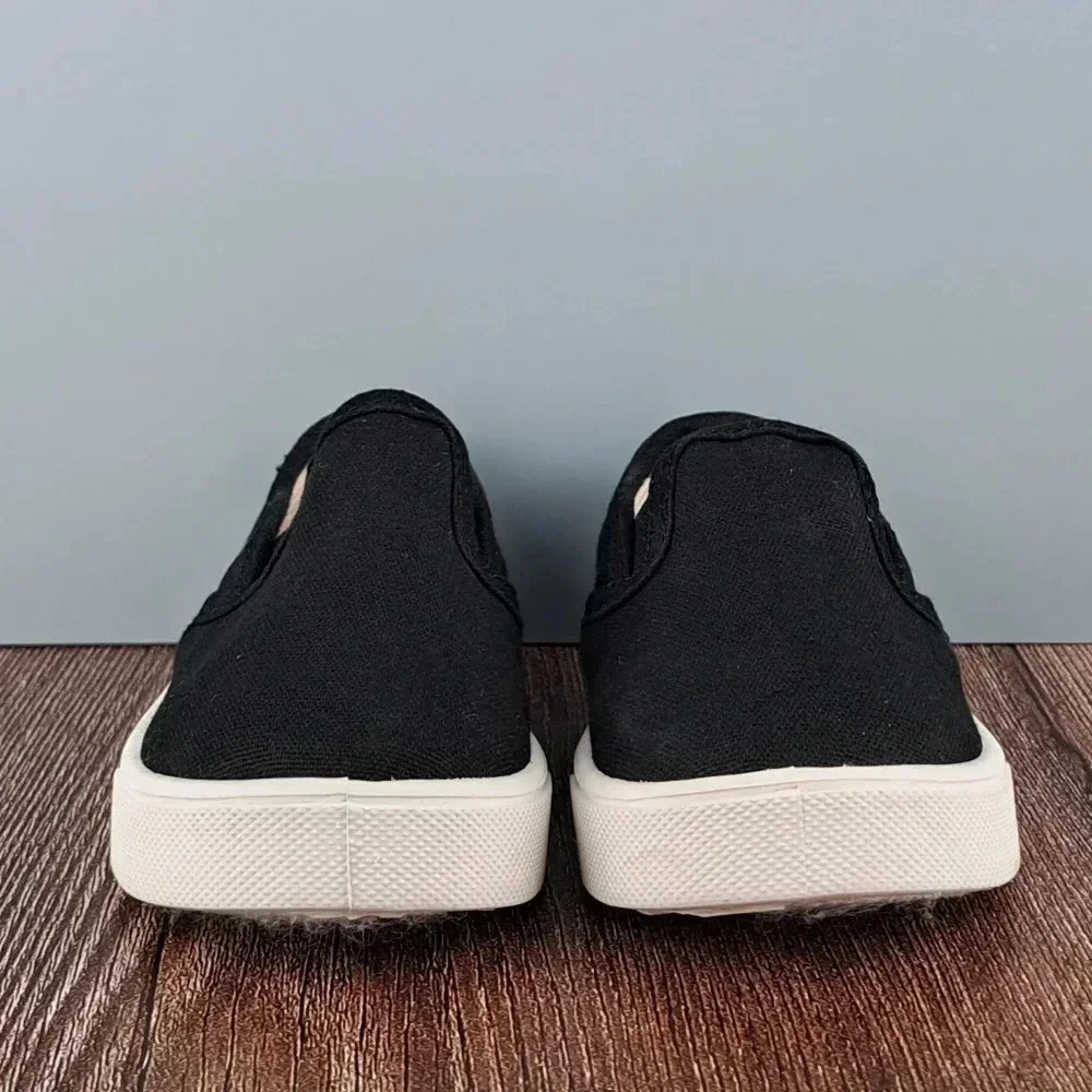 Infant Sneakers, Black and White, sz 4 - Picture 2 of 8